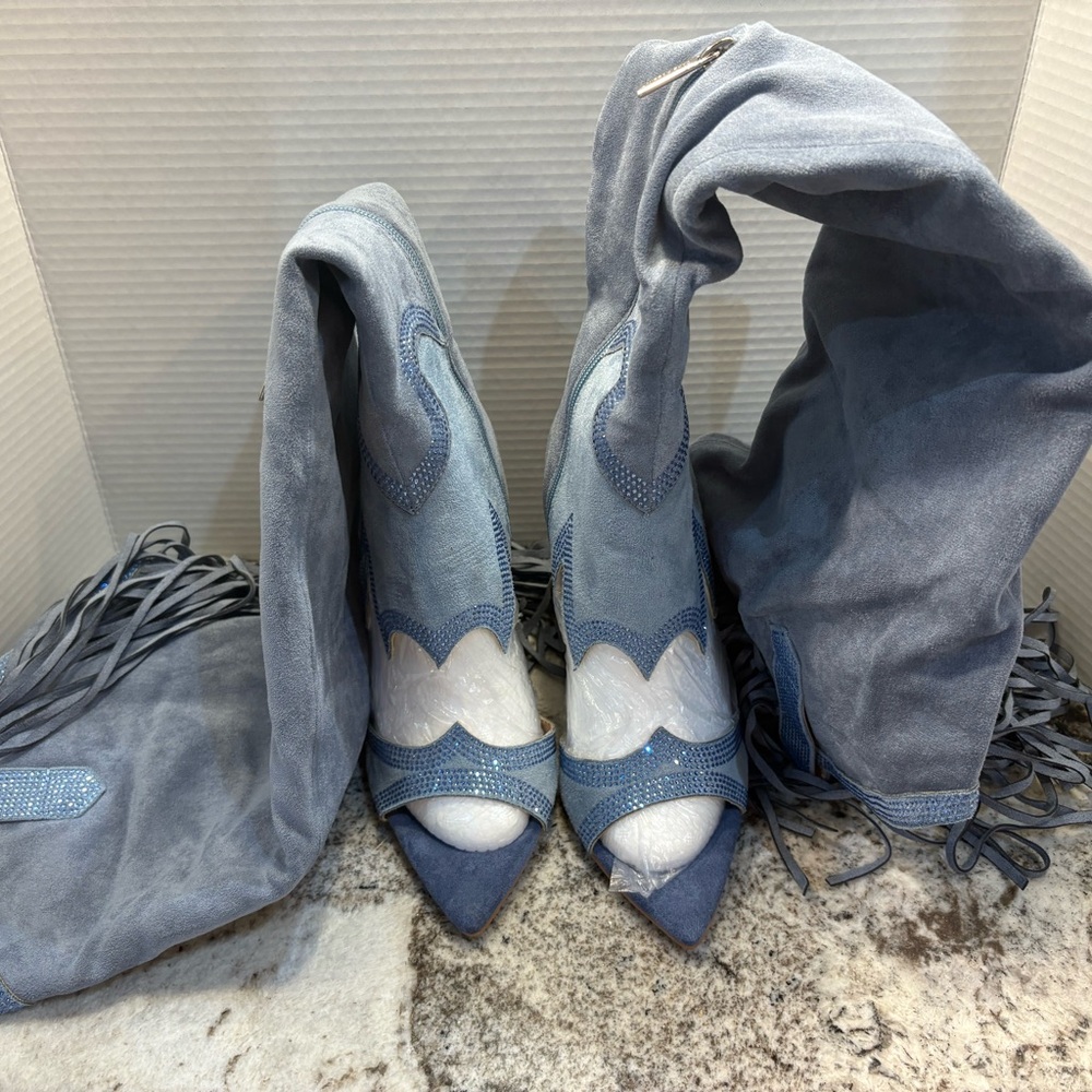 Cape Robbin Blue Heeled Boots